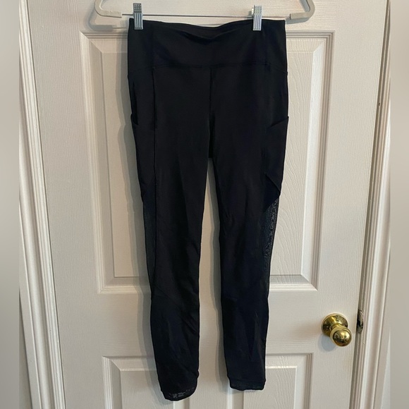 Lululemon Sole Training 7/8 Tight - Picture 3 of 6